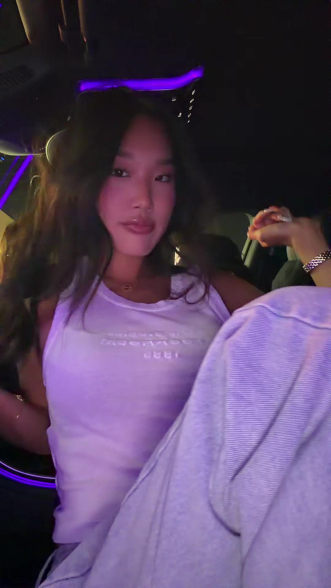 @jys1124