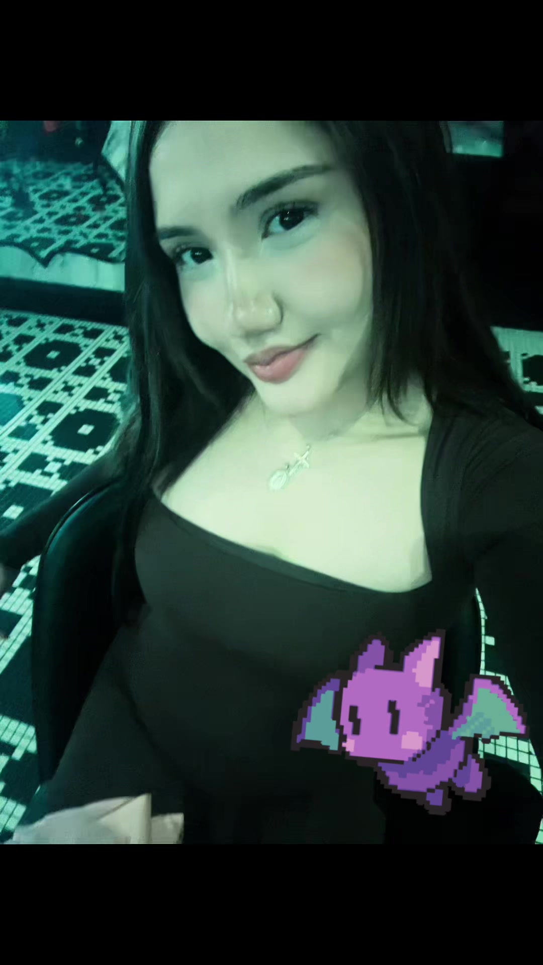 @Anjellycuhhh