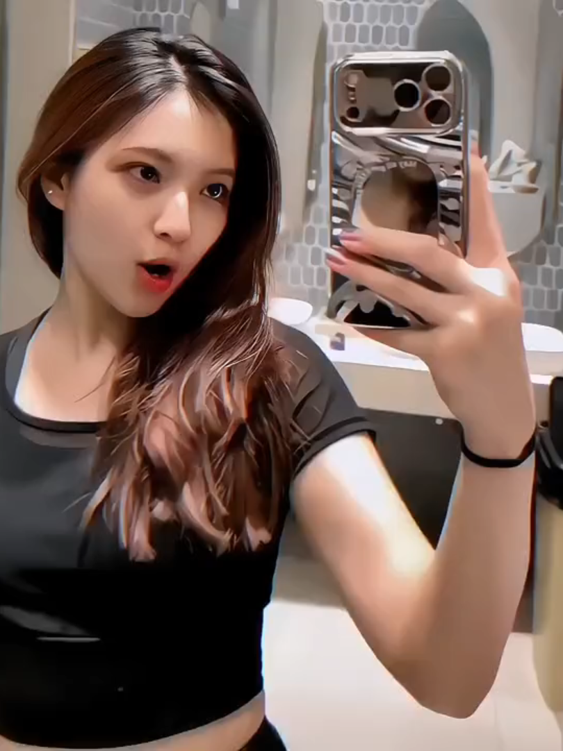 @𝒚𝒂𝒏 '𝑹𝑭𝒎