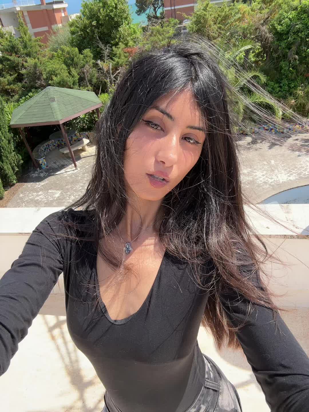 @MJ