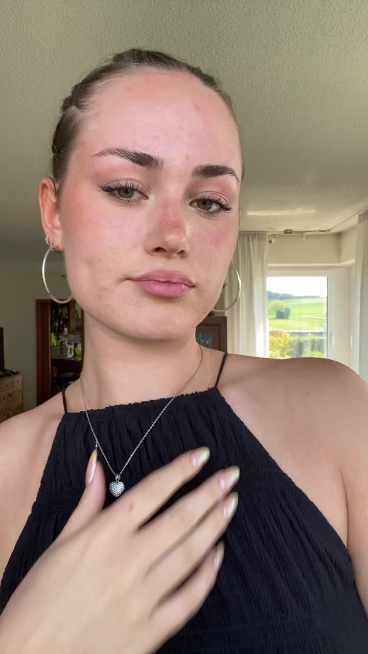 @Coraaaa