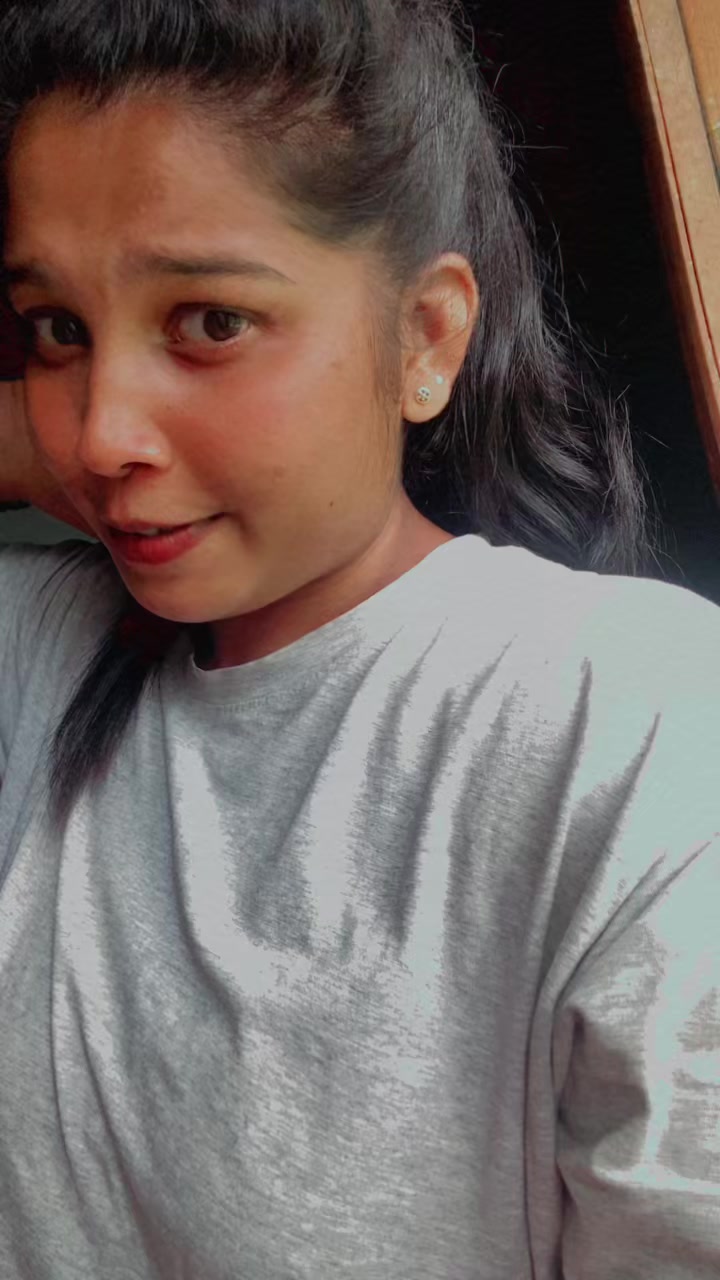 @𝔜𝔞𝔰𝔥 🫀🌸