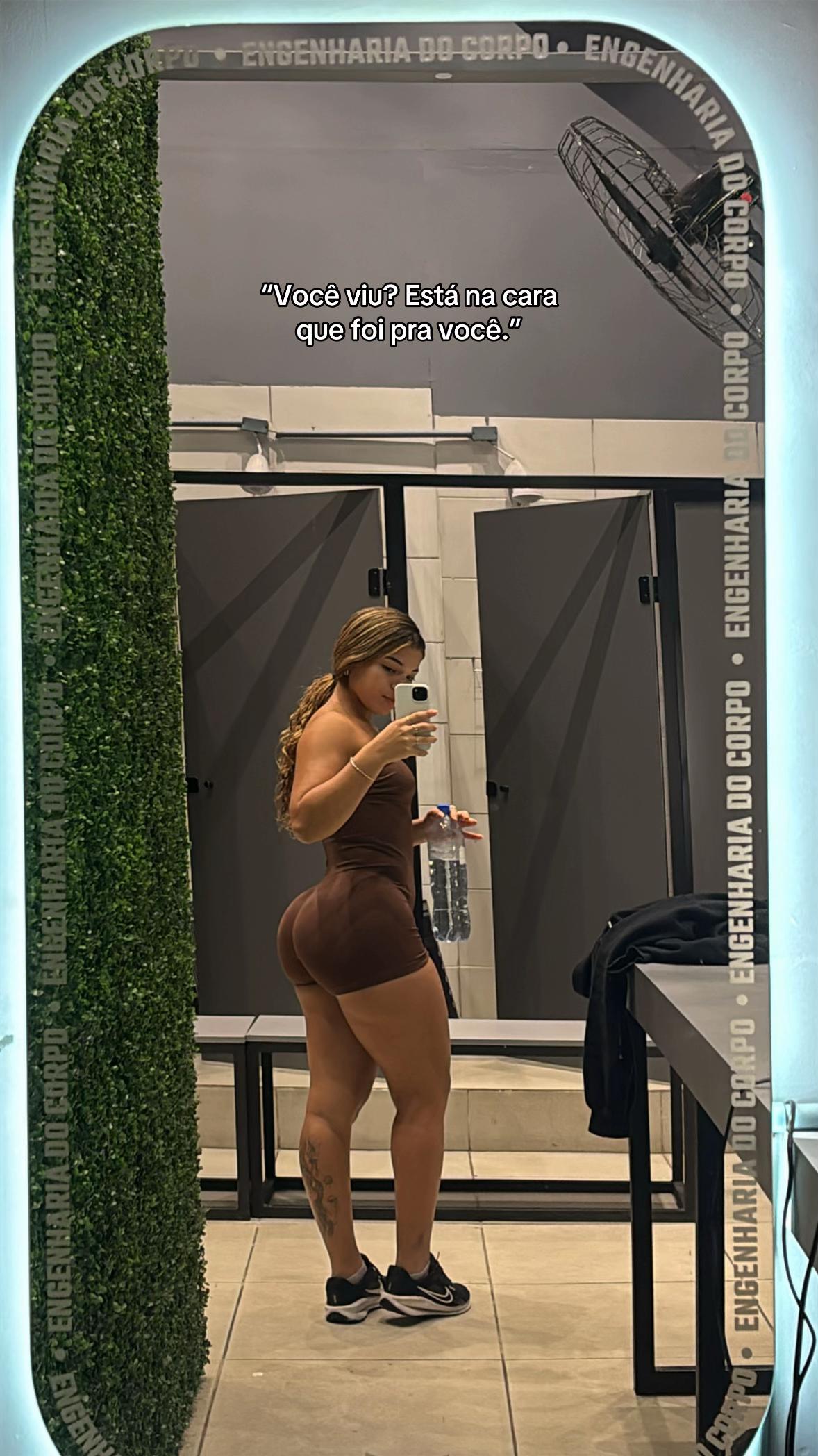 @Ariela