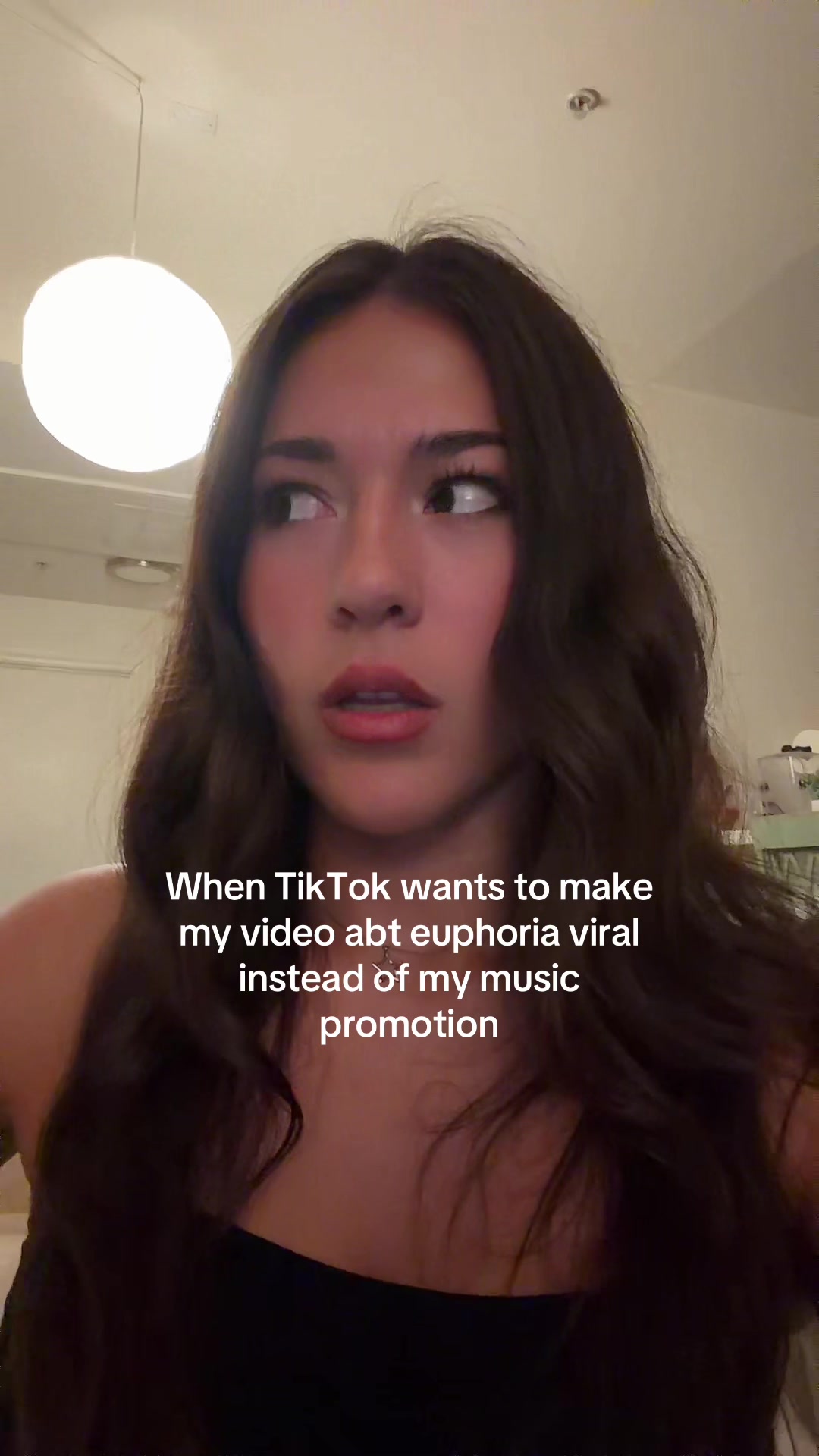 @izzzyeyre