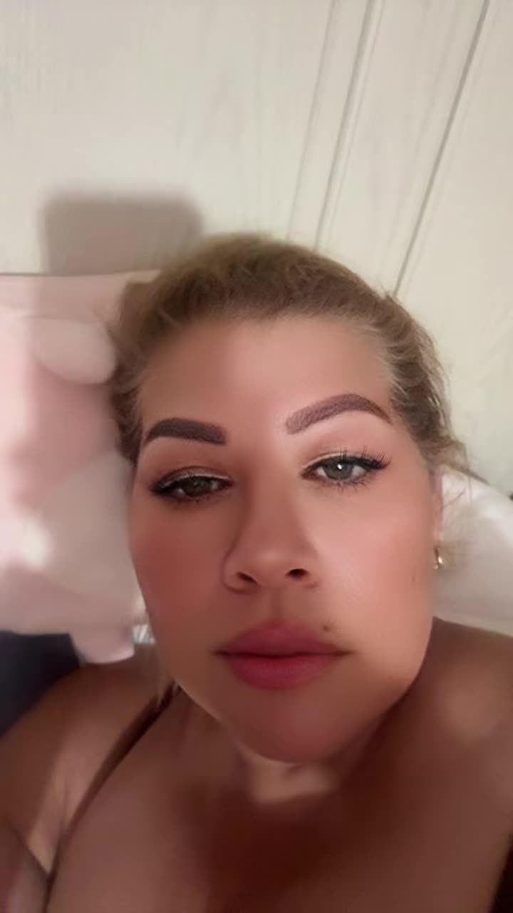 @Mi t&iacute;a