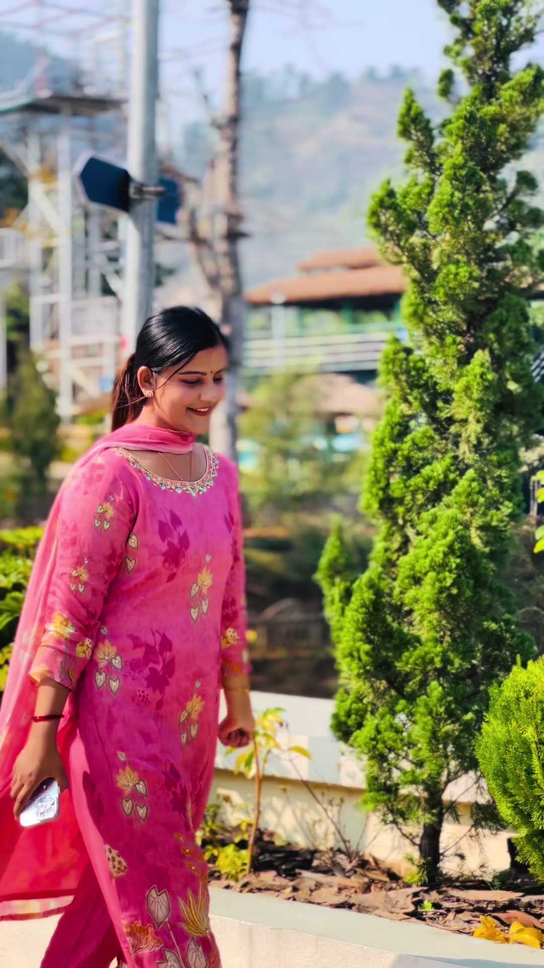 @सरिता ढकाल