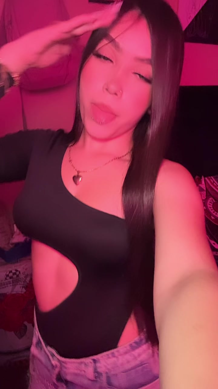 @𝓓𝓪𝓷𝓷𝓪♛