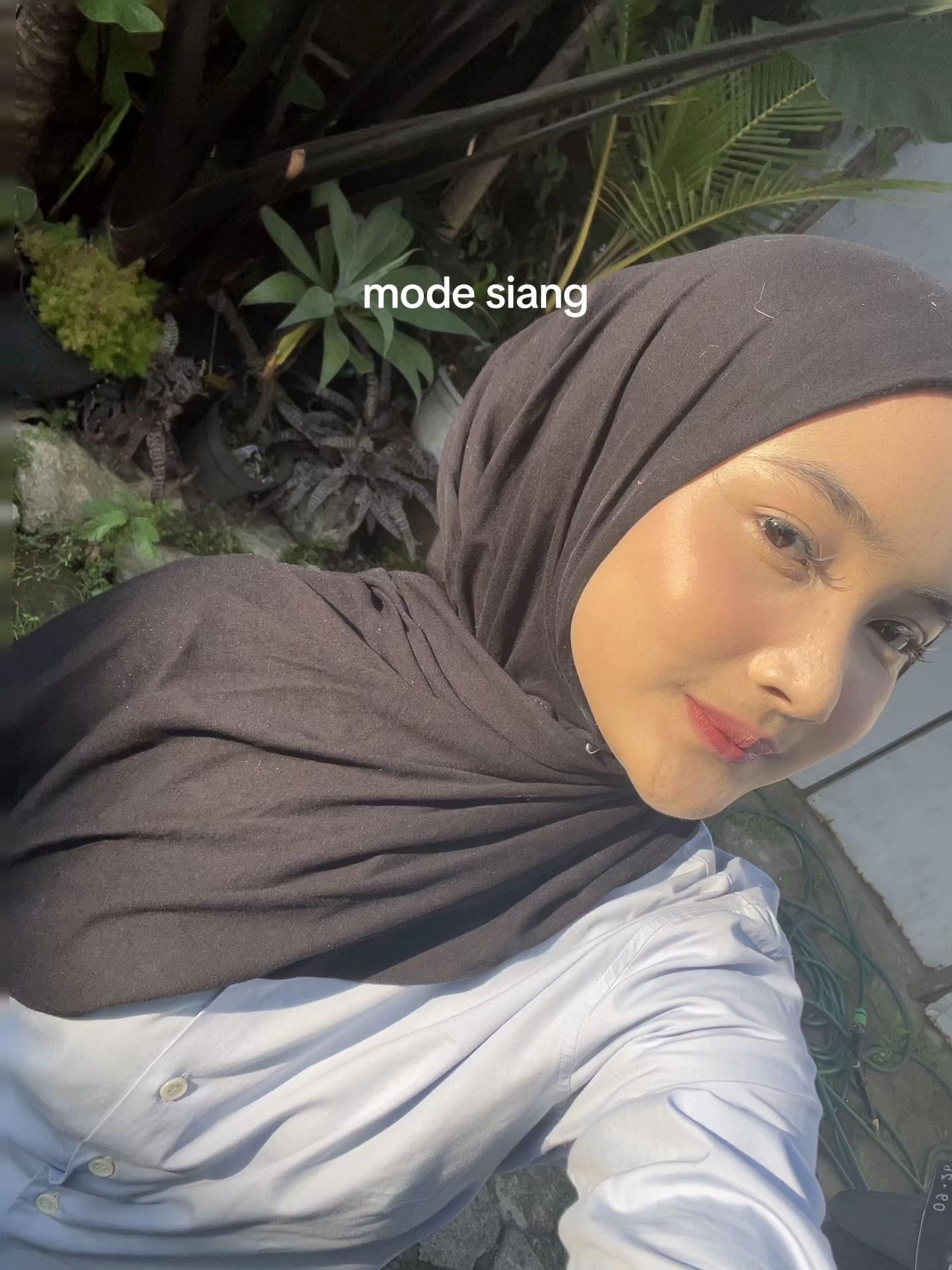 @Rr. Athaya