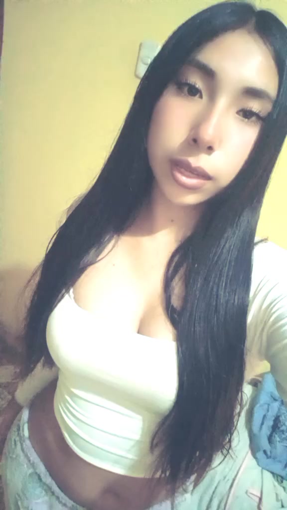 @Lorena Chavez 🎀