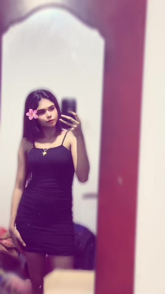 @Dewww 🎀