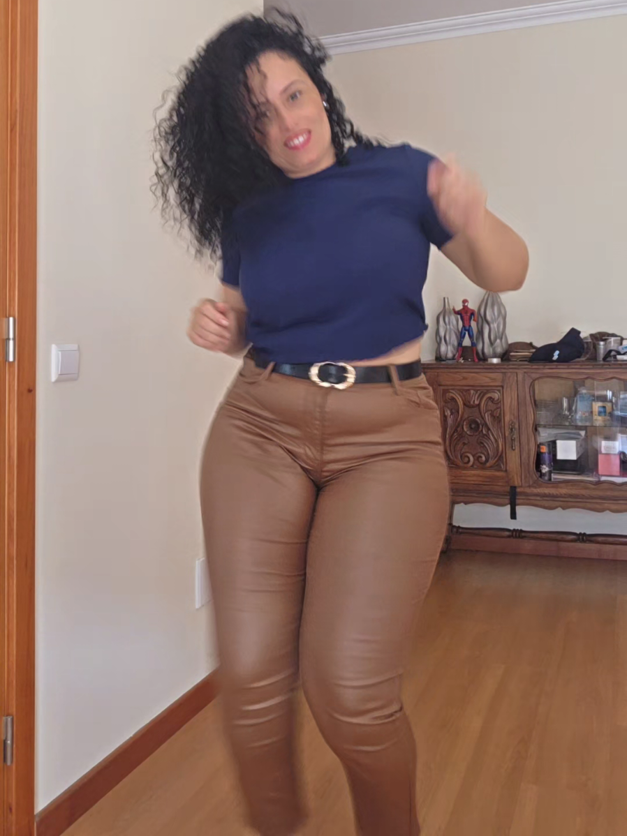 @Renata Garcia  🇧🇷 🇵🇹