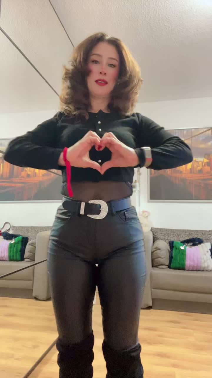 @Isabelita
