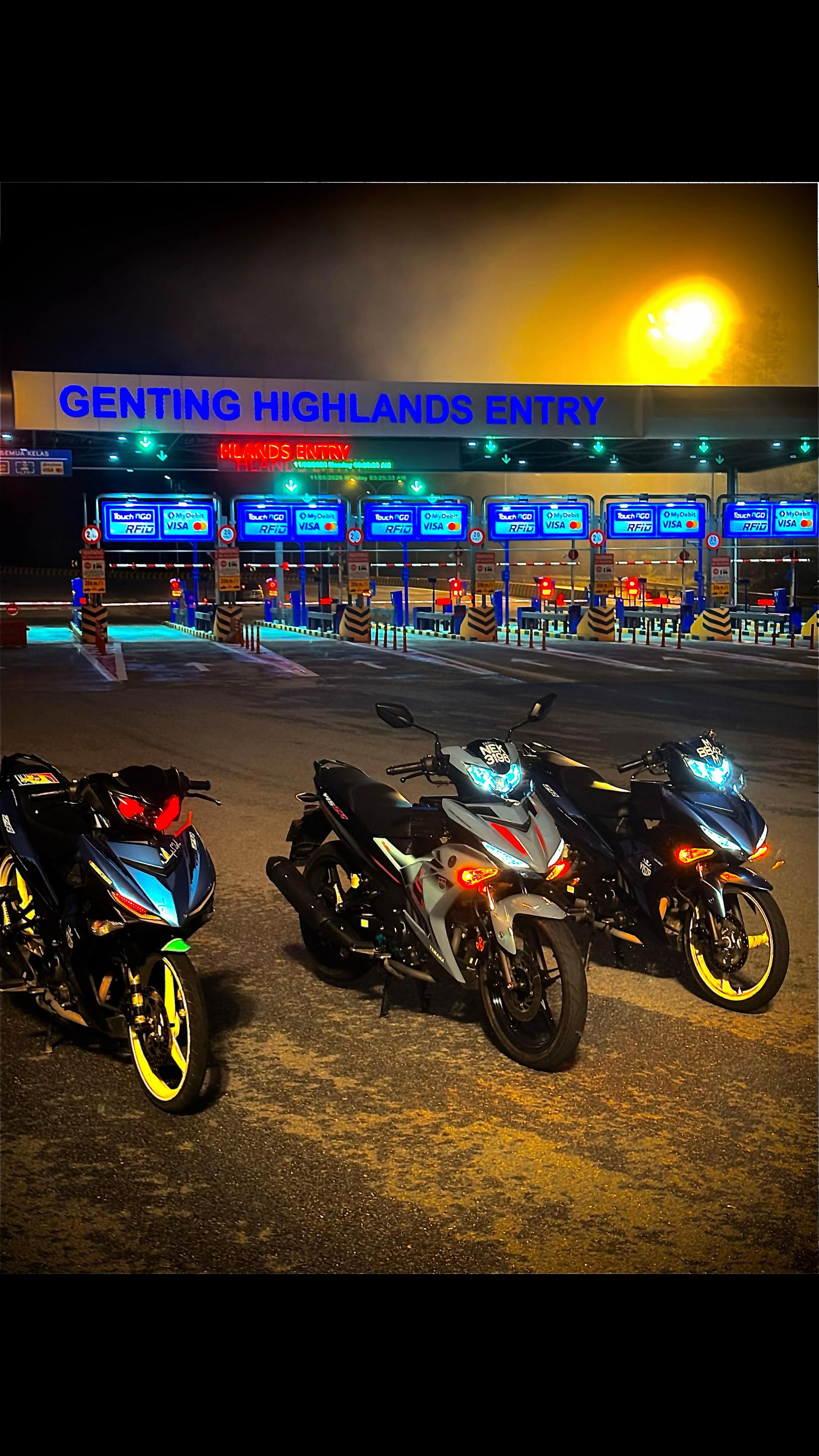 @𝐘𝐎𝐔𝐑 𝐁𝐎𝐈𝐈 🤍🥺