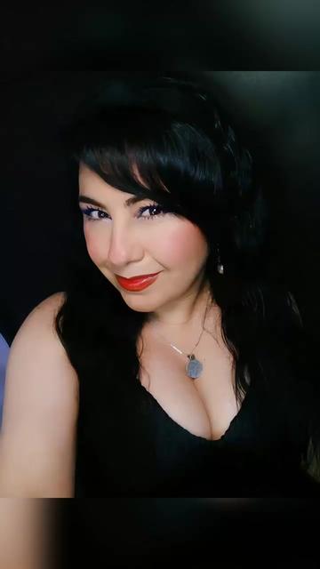 @✨Claudia Castorena✨ ♌🌙🐇