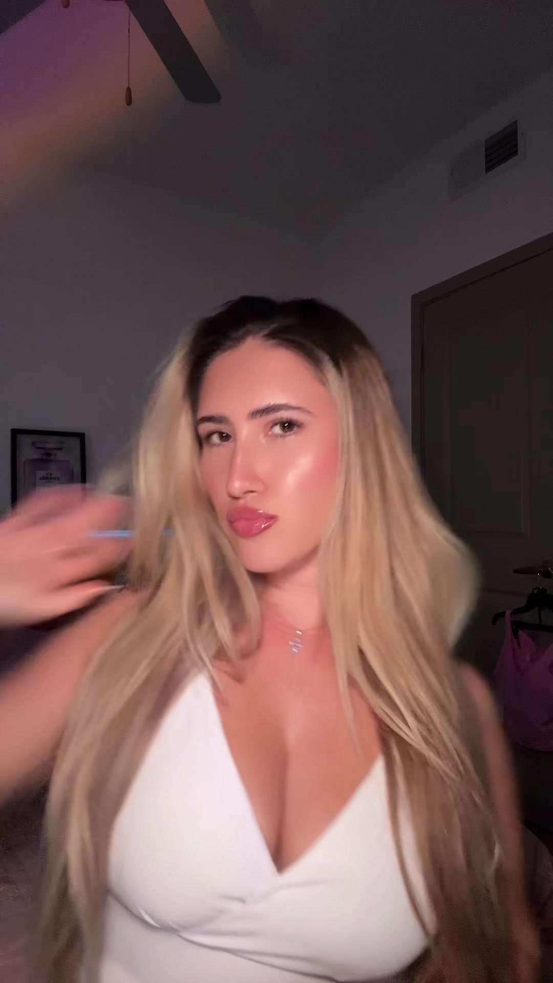@Gabriela Raiciof