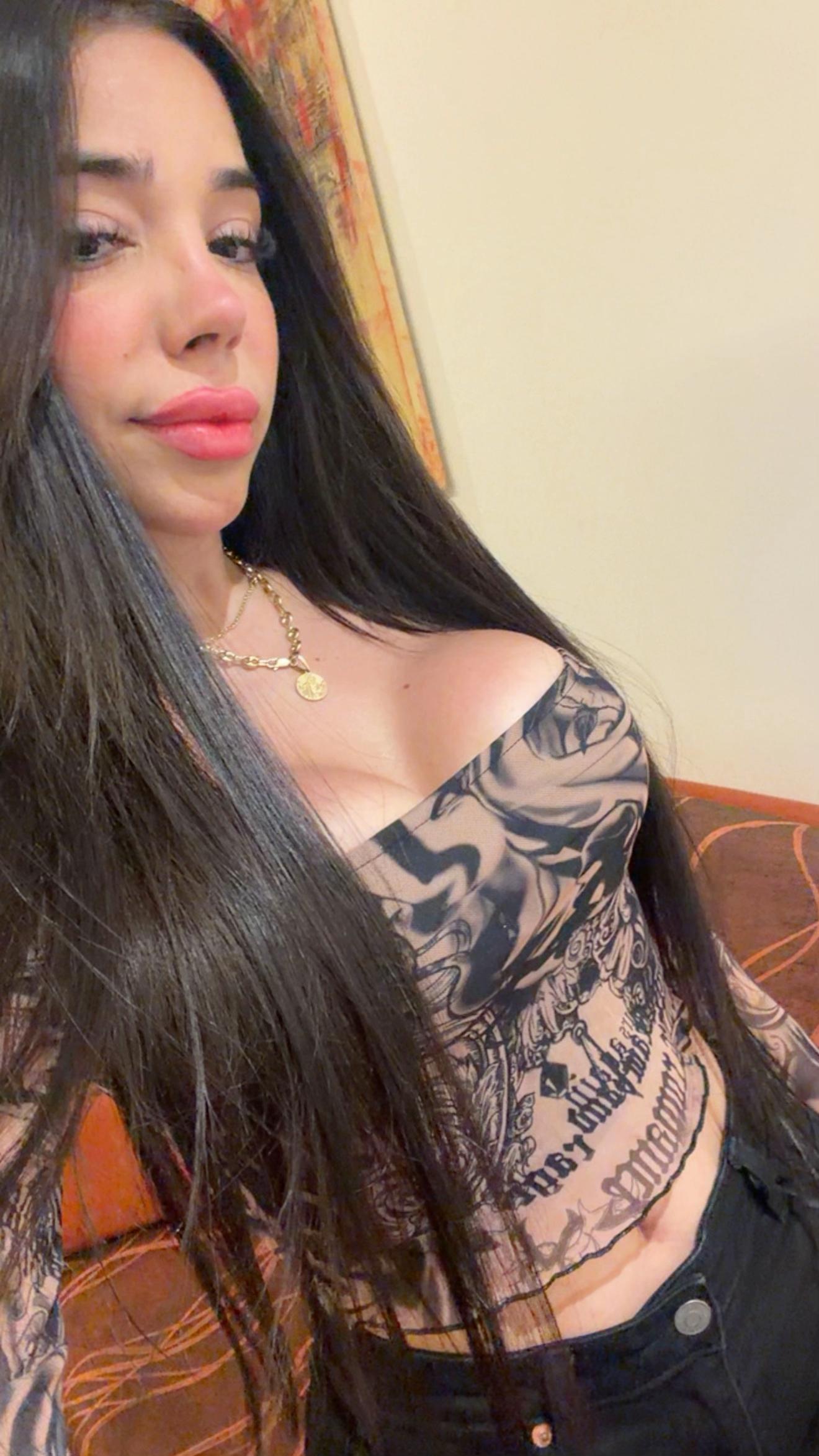 @ER 👑