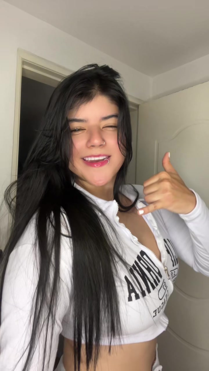 @Leydi🖤🔥