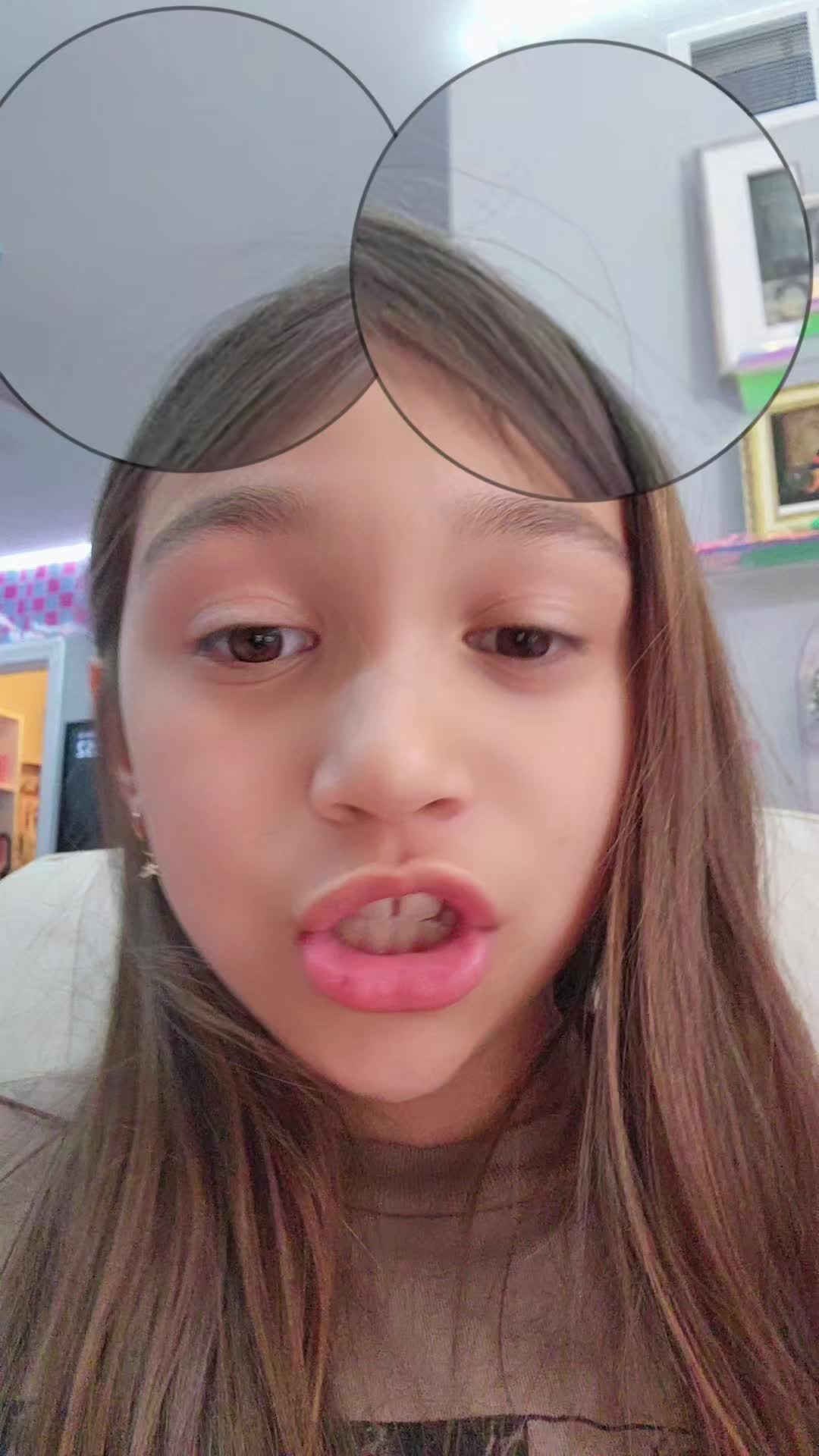 @MommyAndGirlyWhirl