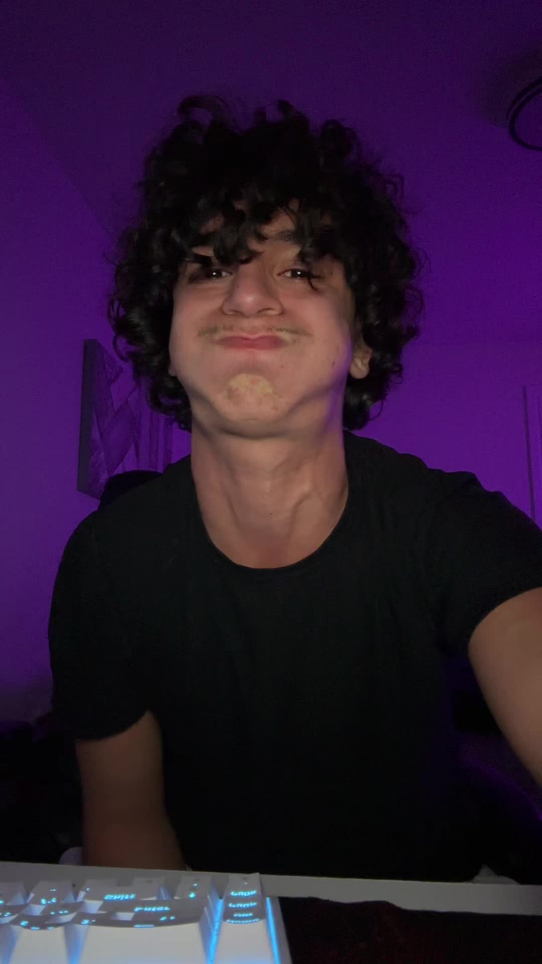 @𝔰𝔭𝔞𝔪