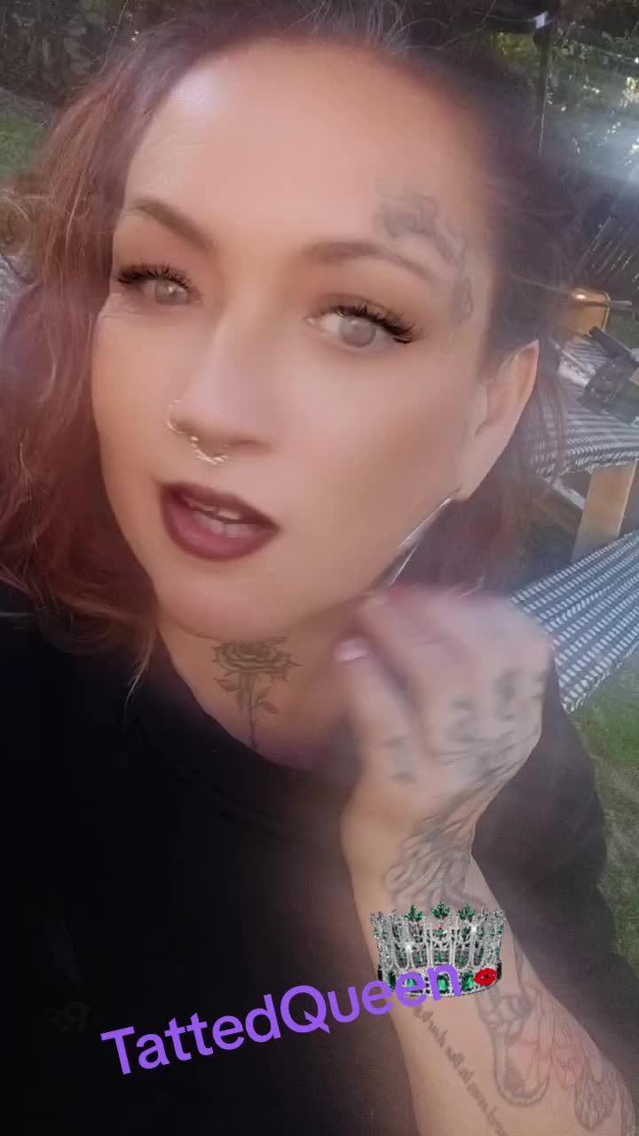 @tattedqueen5. lou ky