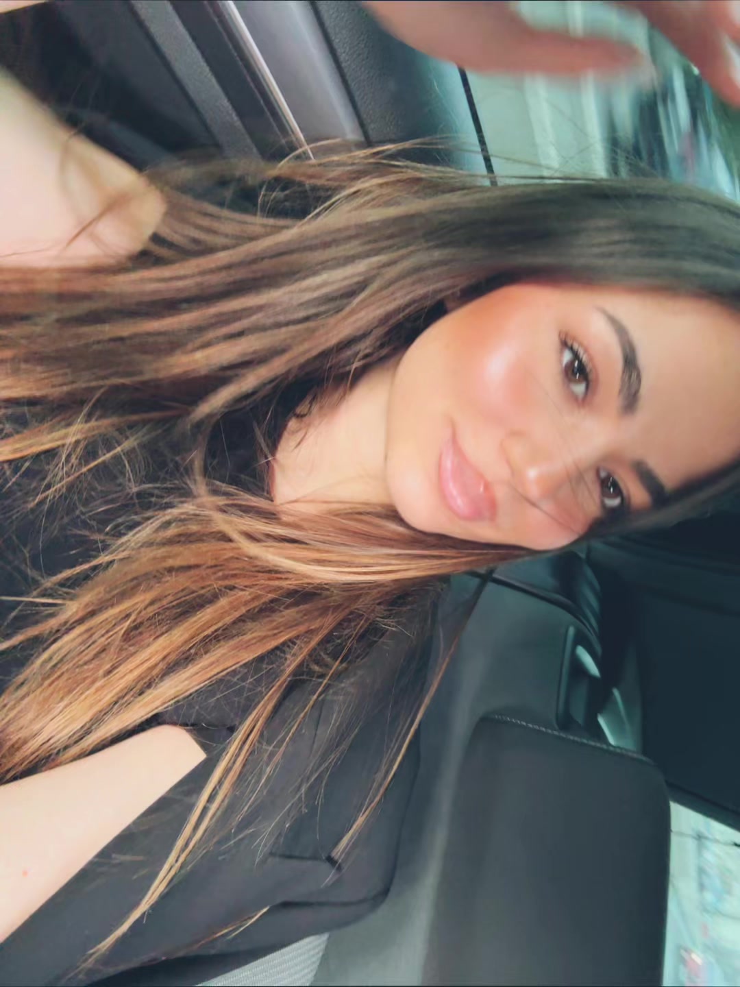 @sarakuzeljevic