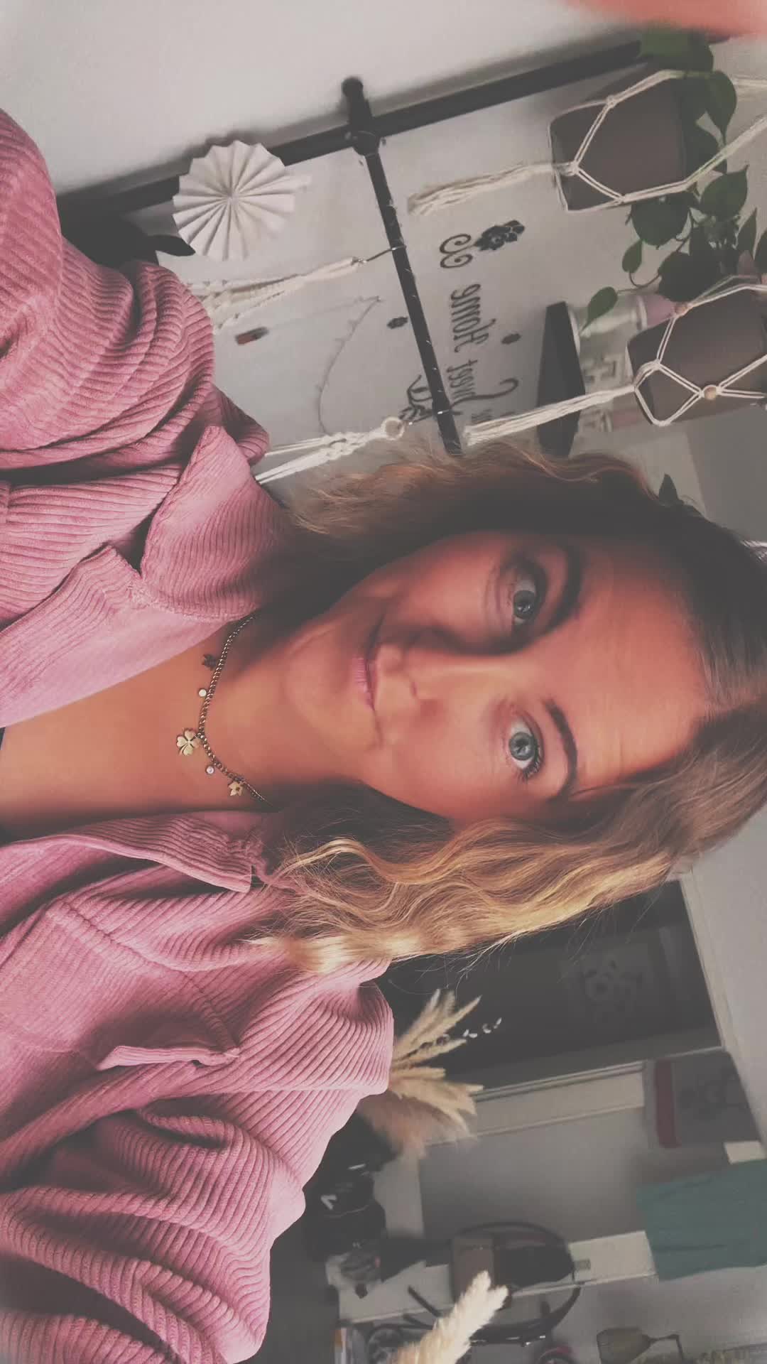 @Schnatti 🎀
