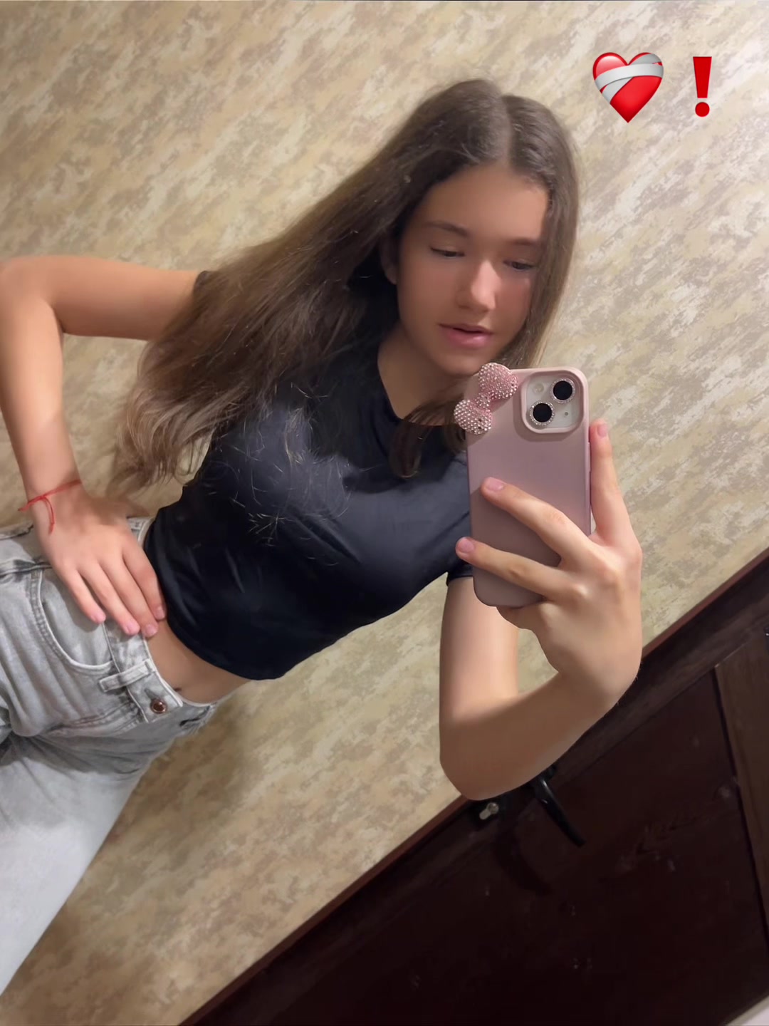 @🎭