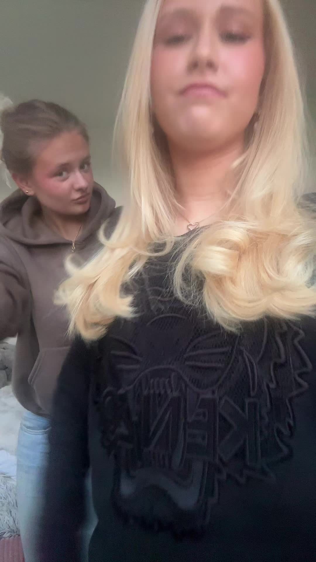 @dinrebecca1