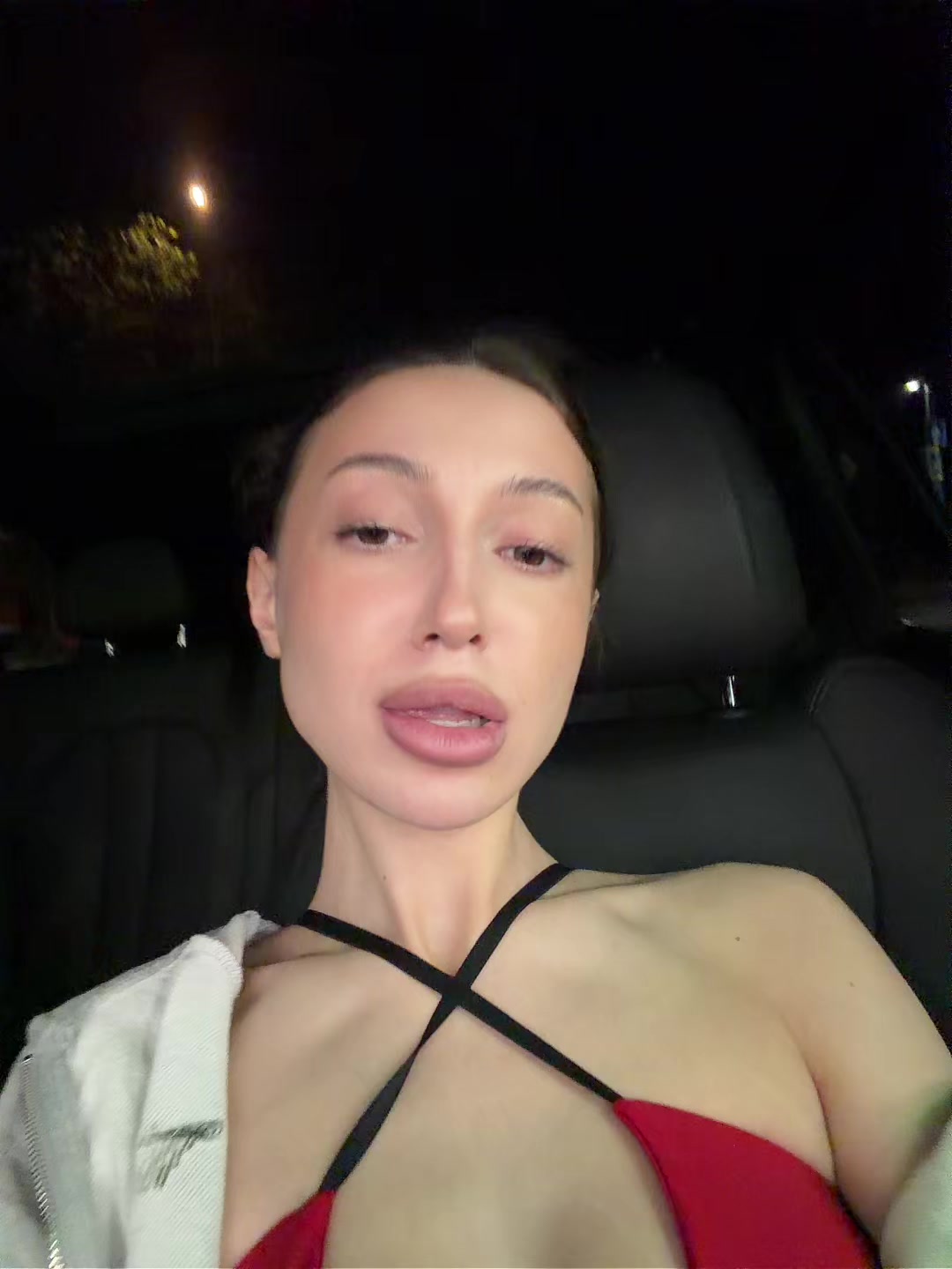 @Лера