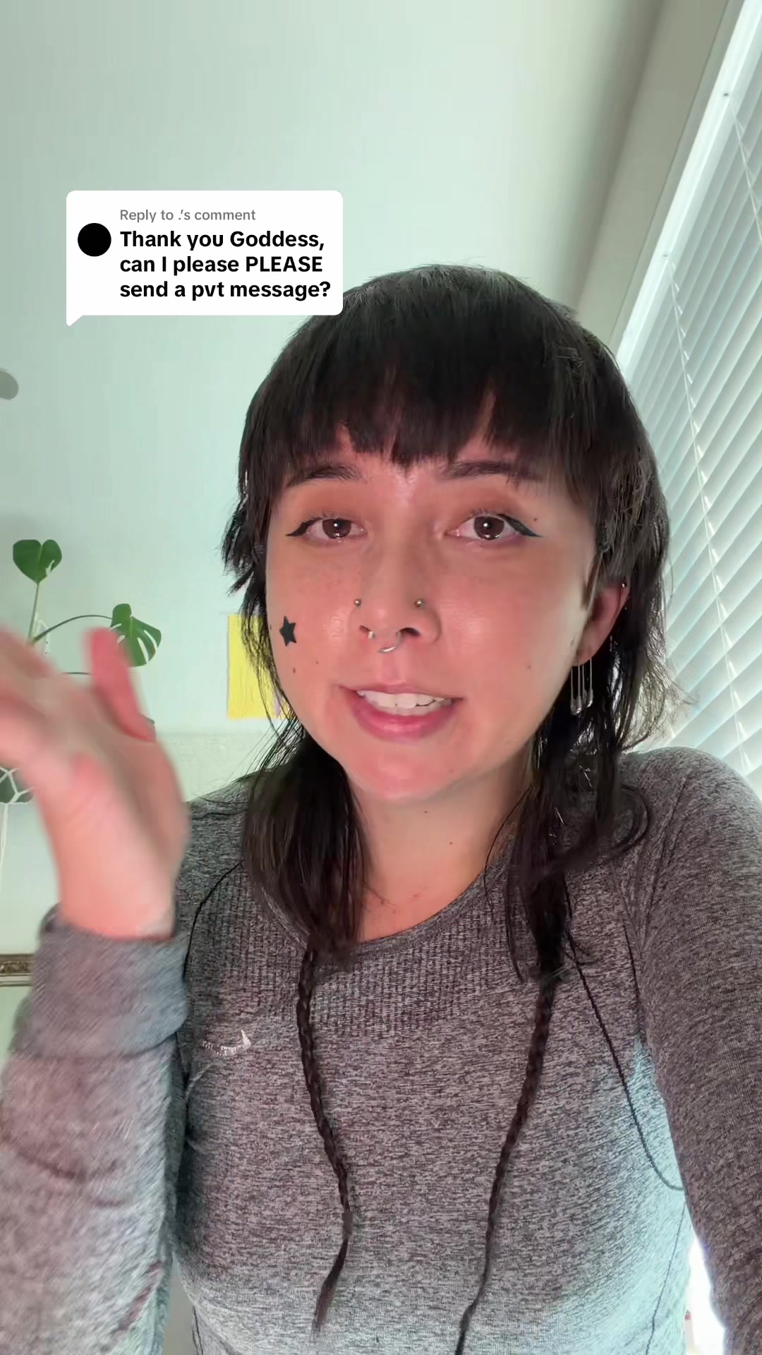 @payaxx🖤