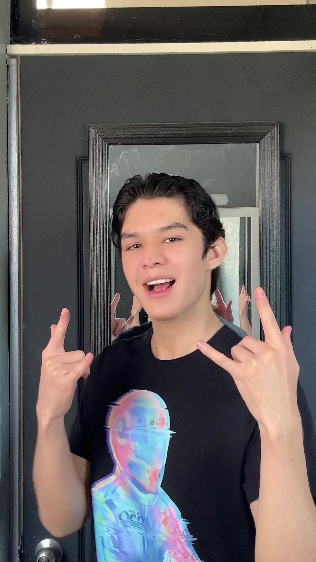@ethan Mebarek