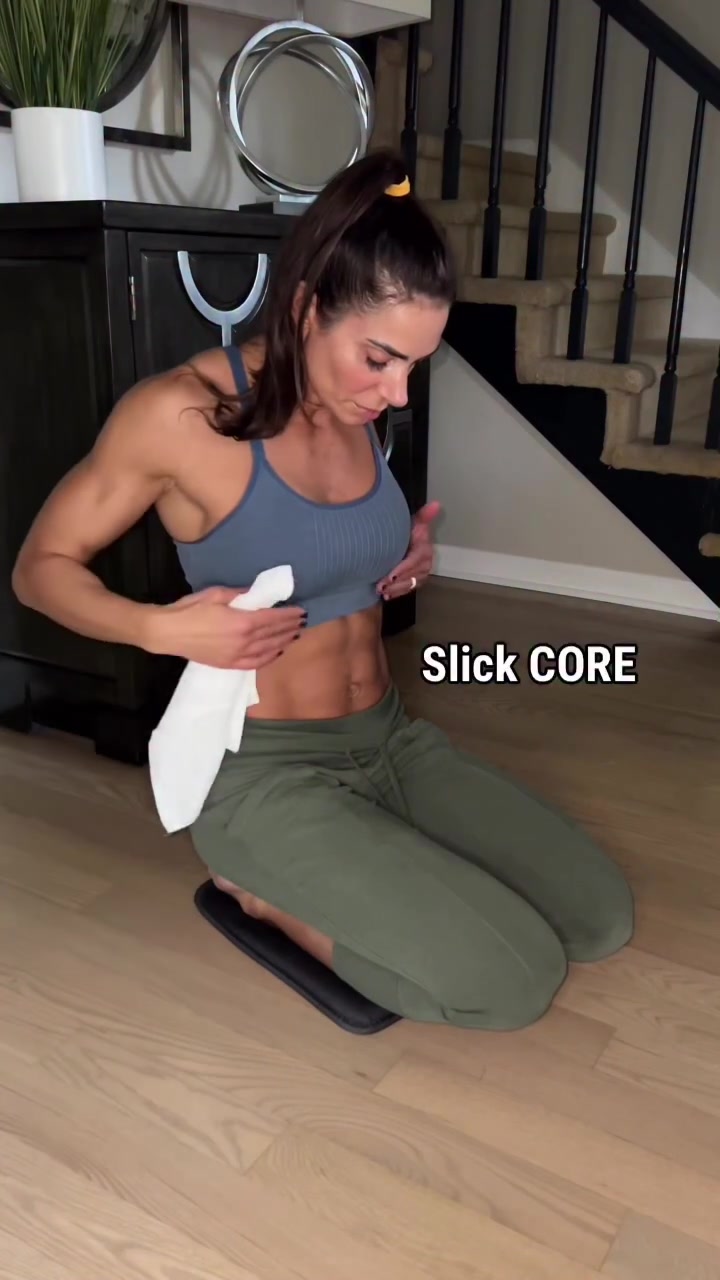 @SandySklar