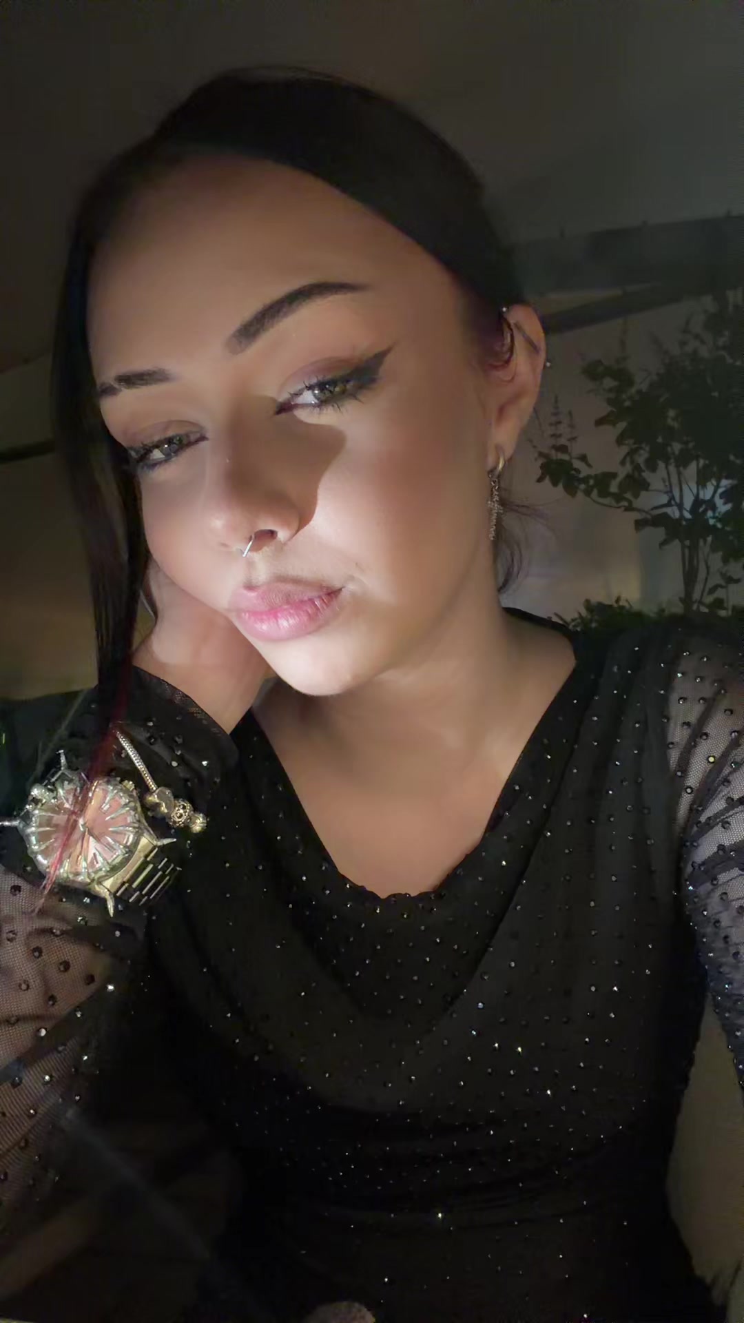 @yananavaaa