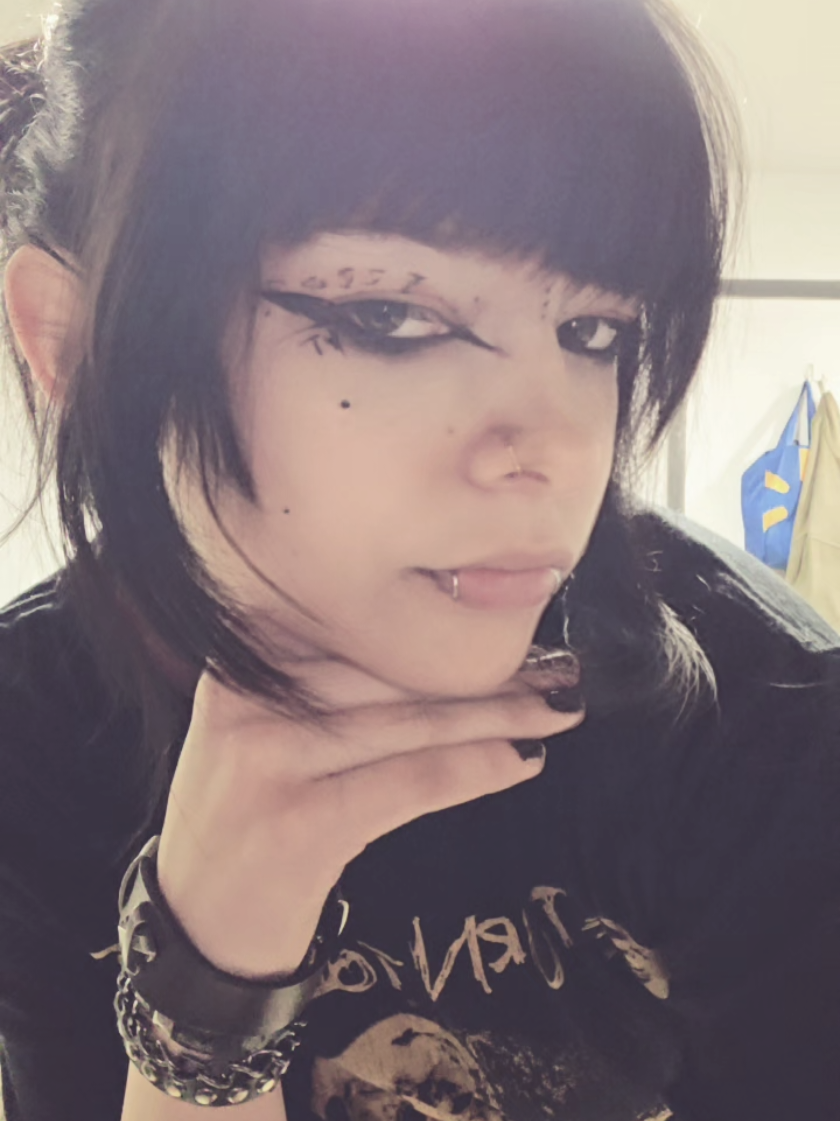 @♯  𝄞 🦇༉ . ★