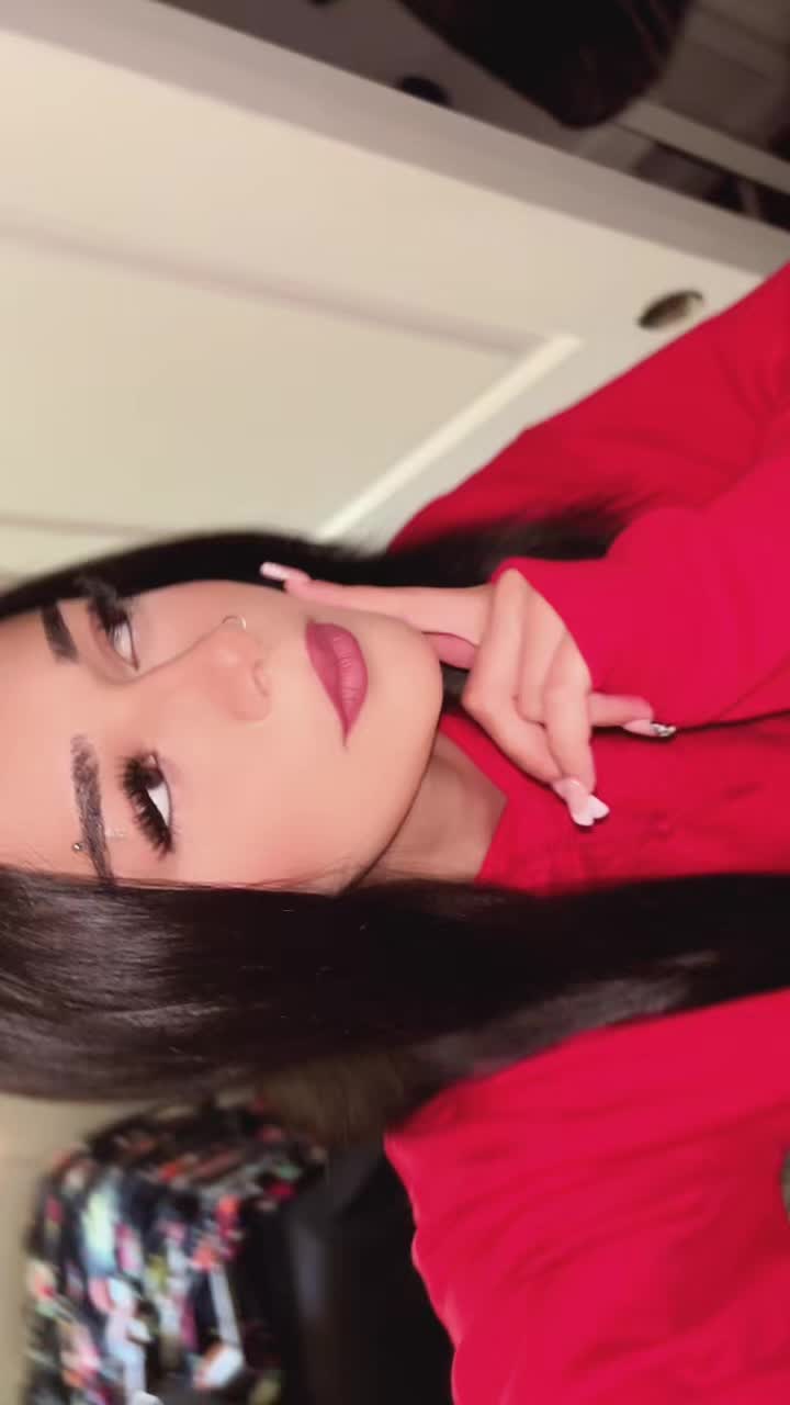 @k1ttyissy