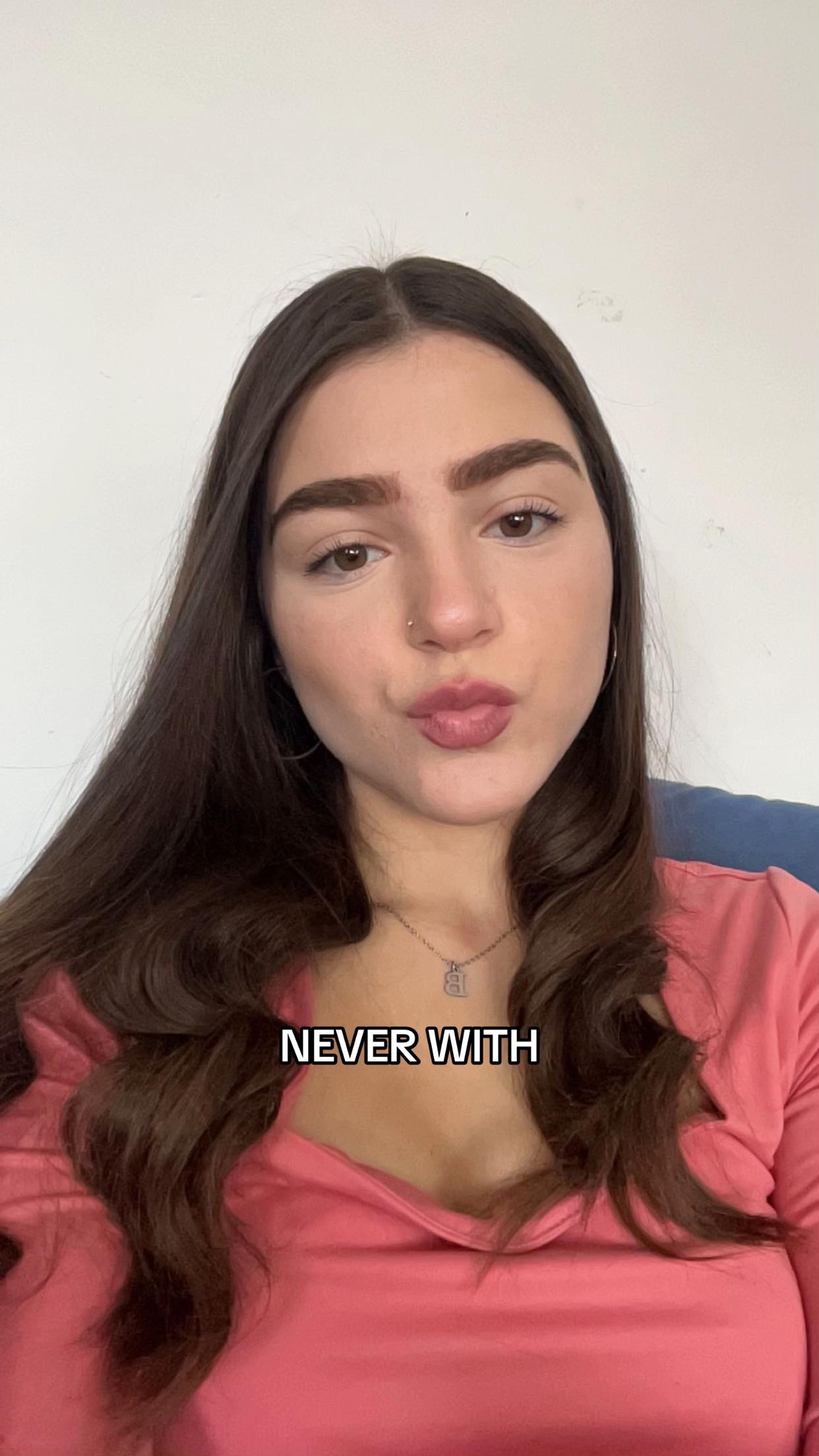 @𝑚𝑒𝑙𝑜𝑑𝑦