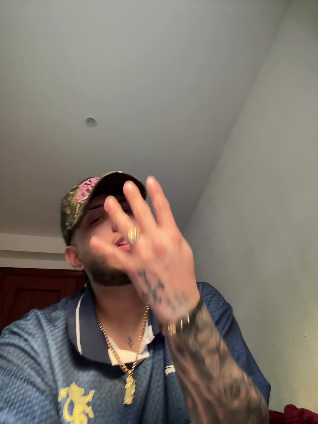 @Maycold