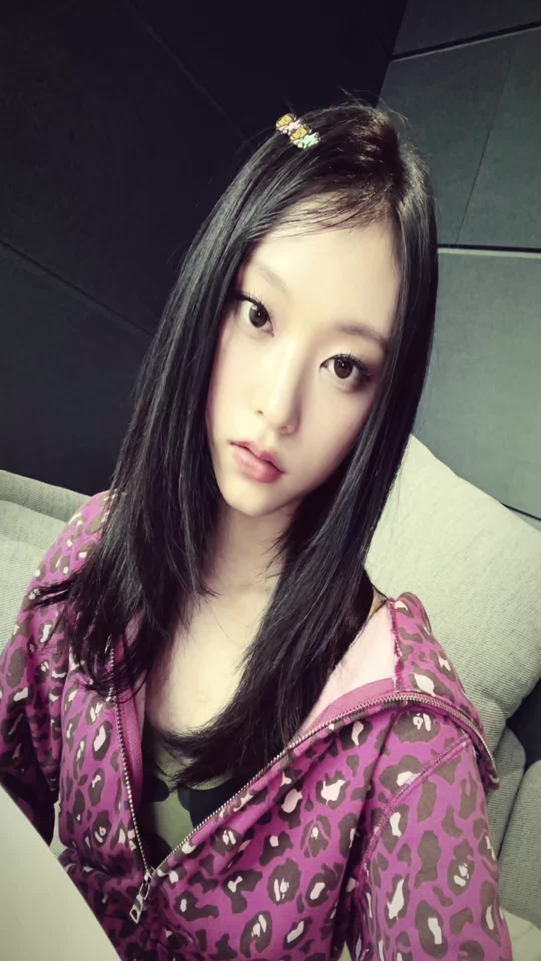 @𝐧𝐚𝐧𝐚