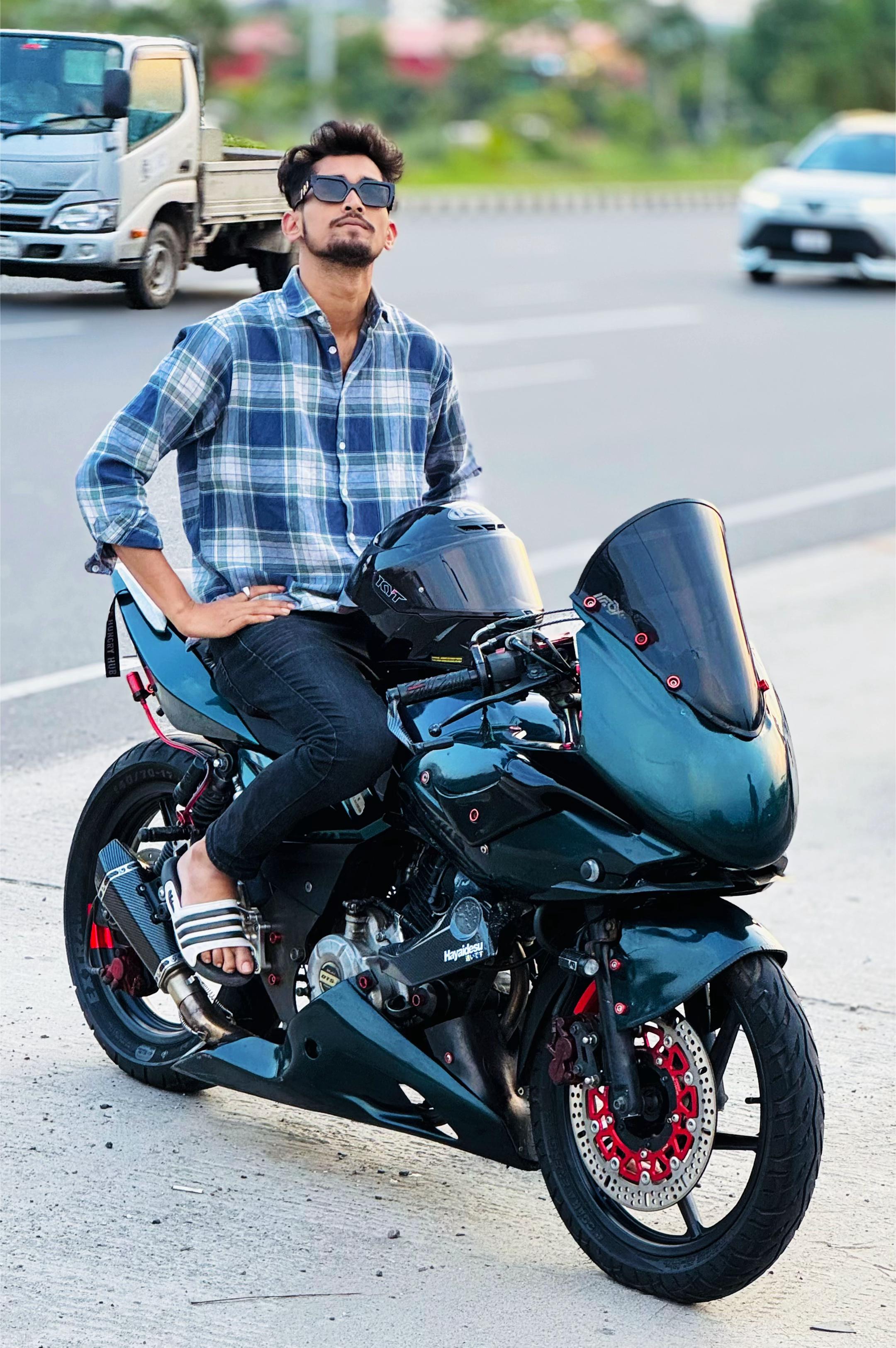 @Arnob Sams