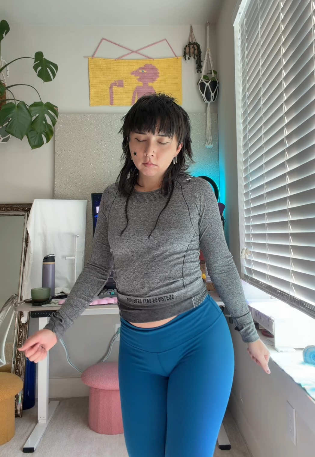 @payaxx🖤