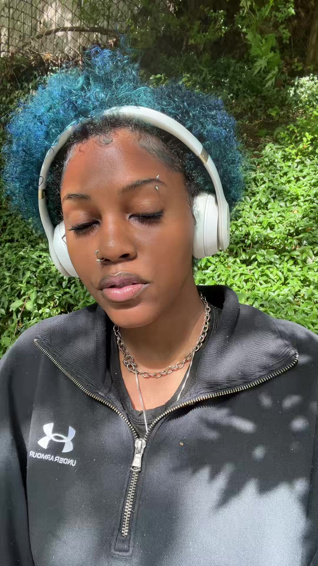 @bluehairedgirl