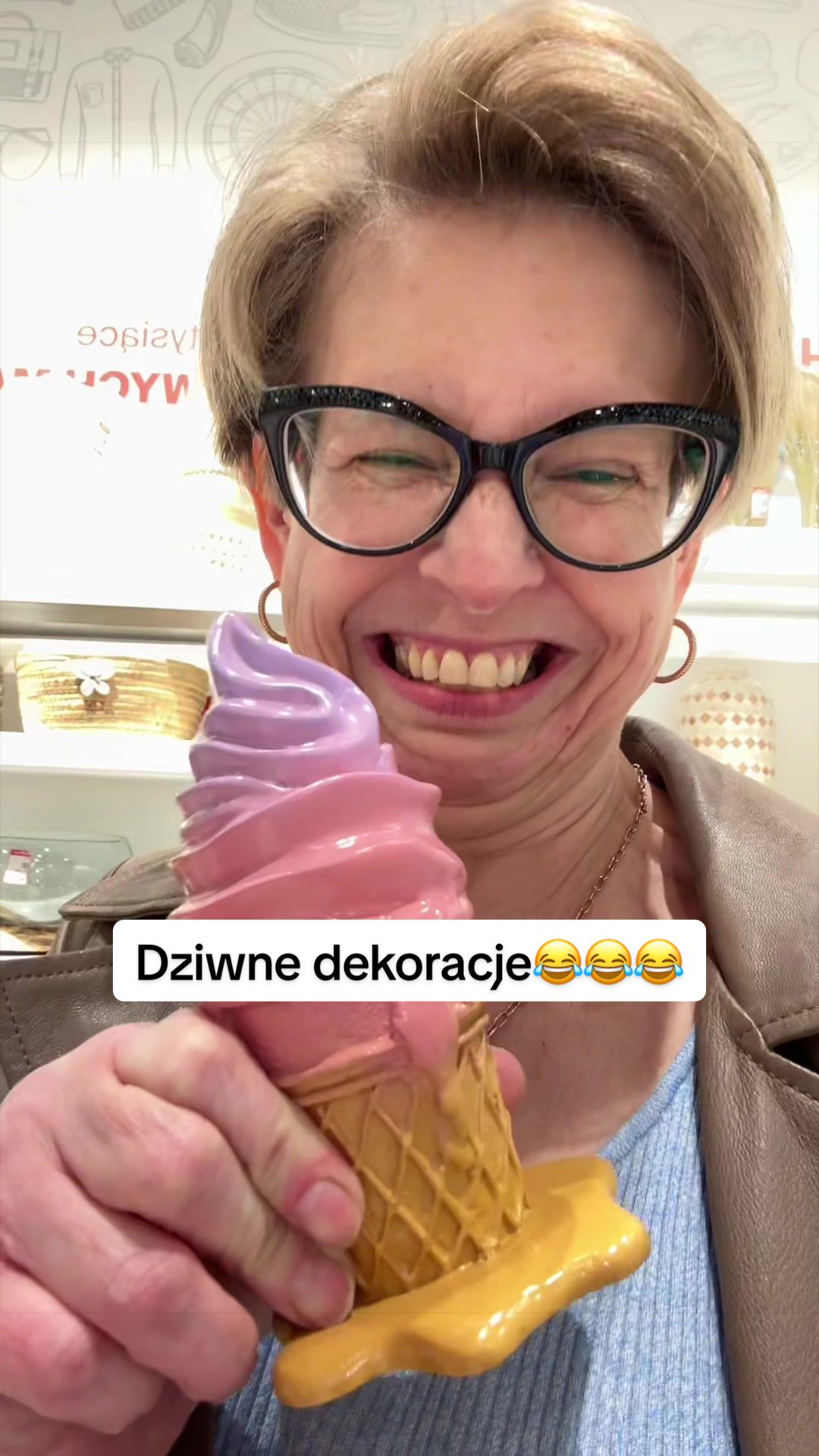 @Kr&oacute;lowa&ensp;Śmiechu