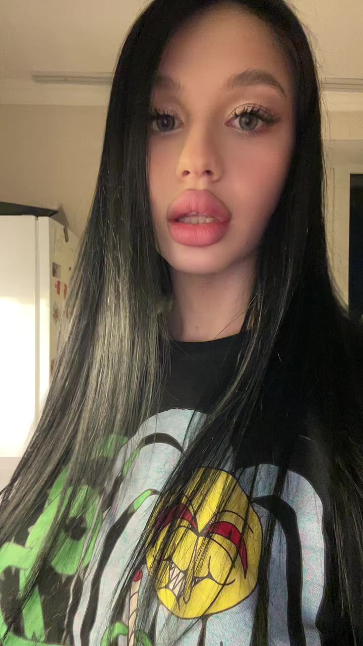 @Lolilol_l🍼