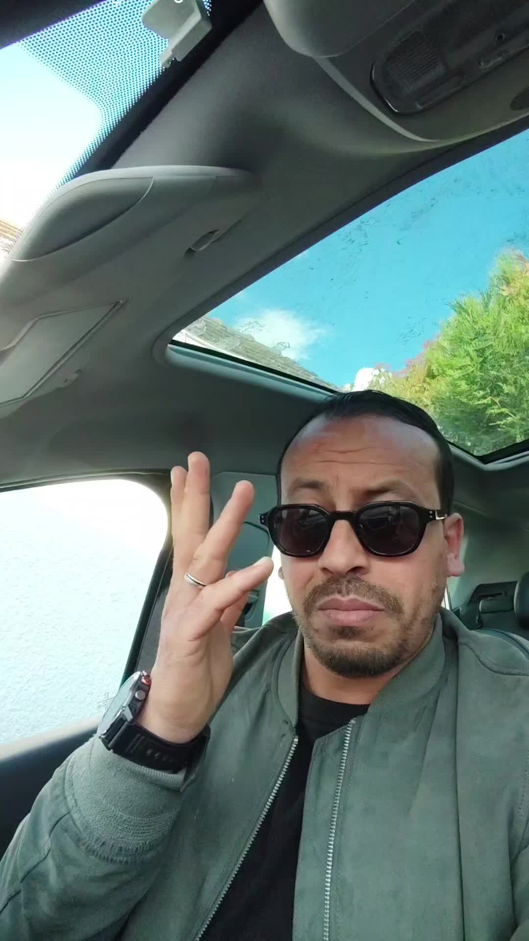 @l'expatri&eacute;