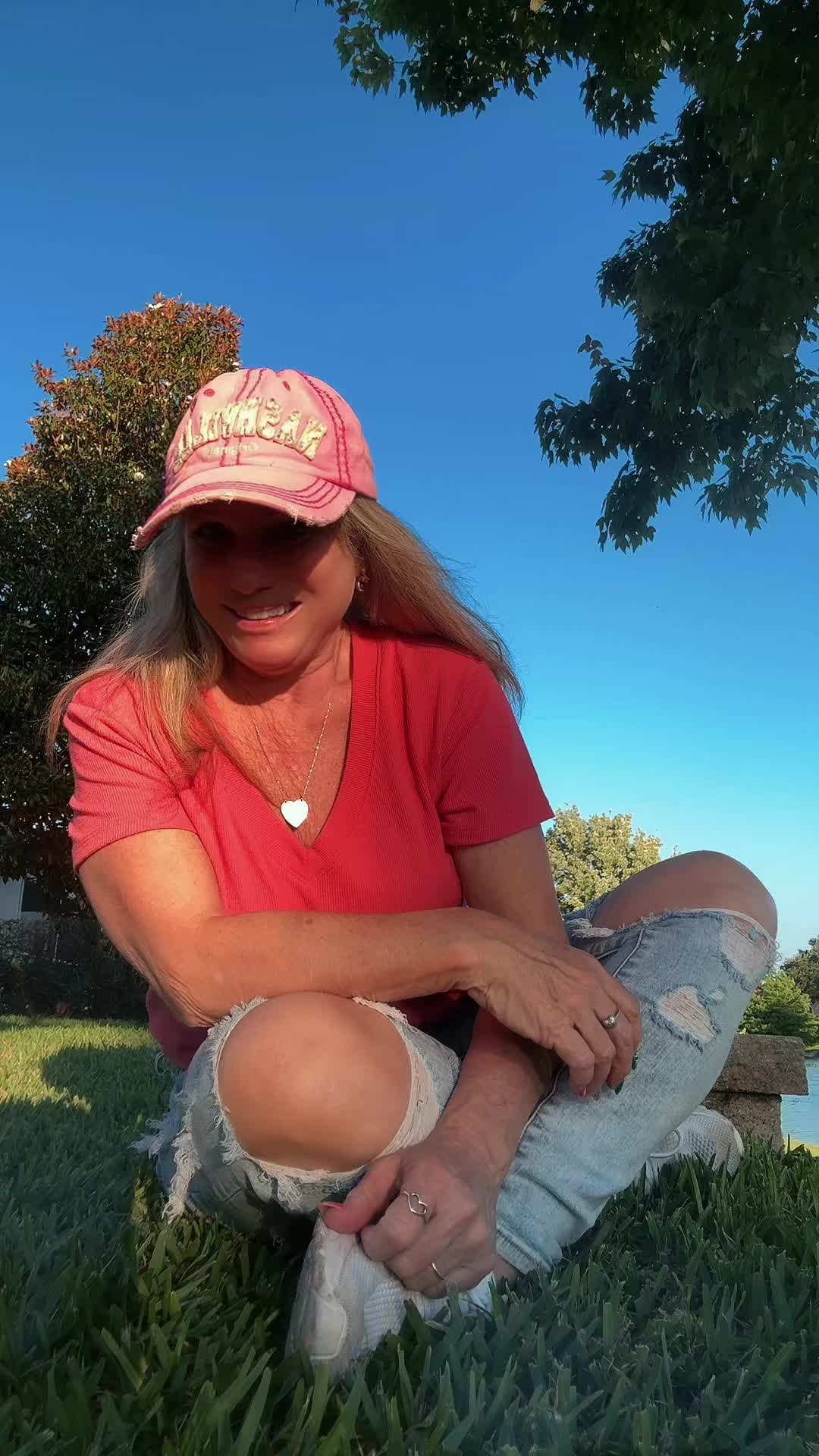 @Deanna❤️🤍💙