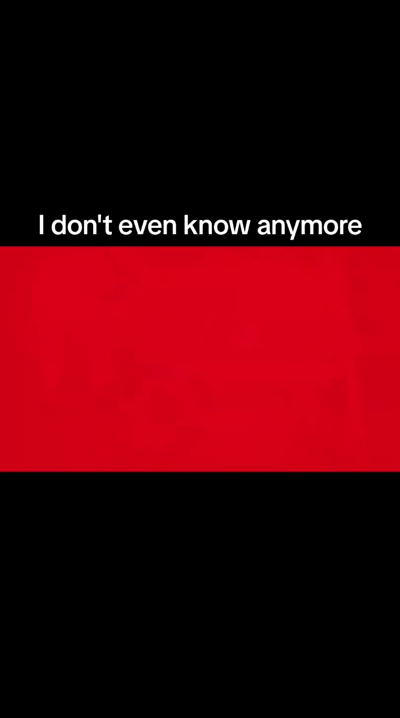 @RANDOMDUDD