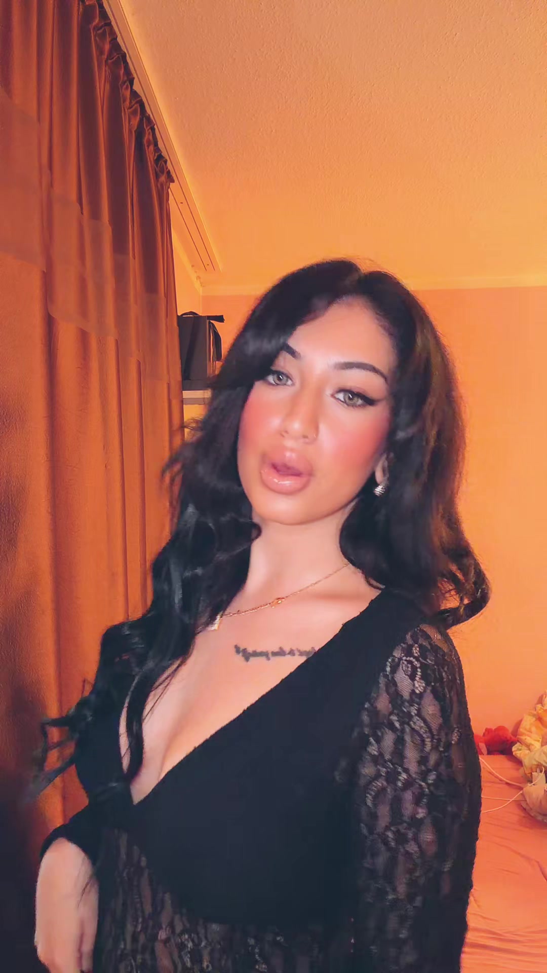 @Defne