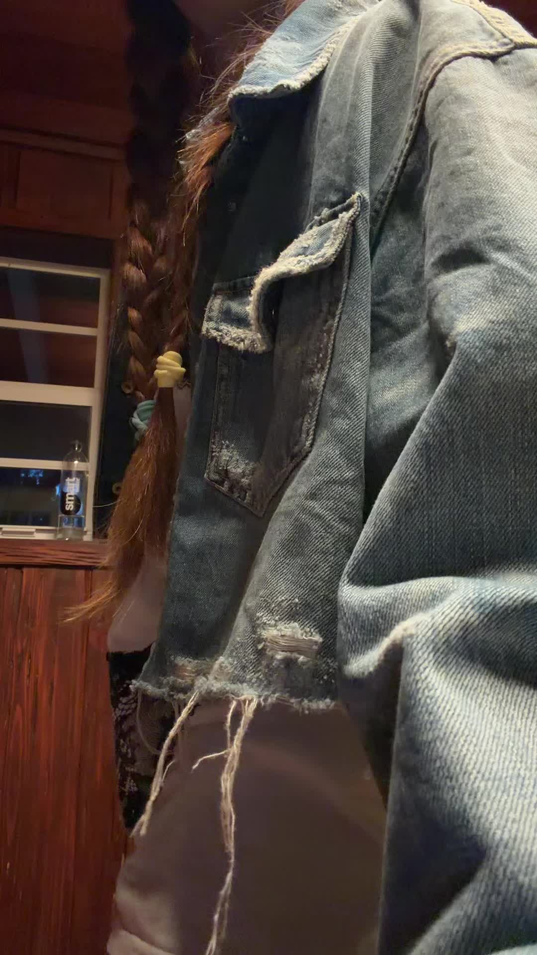 @Evi 🌼