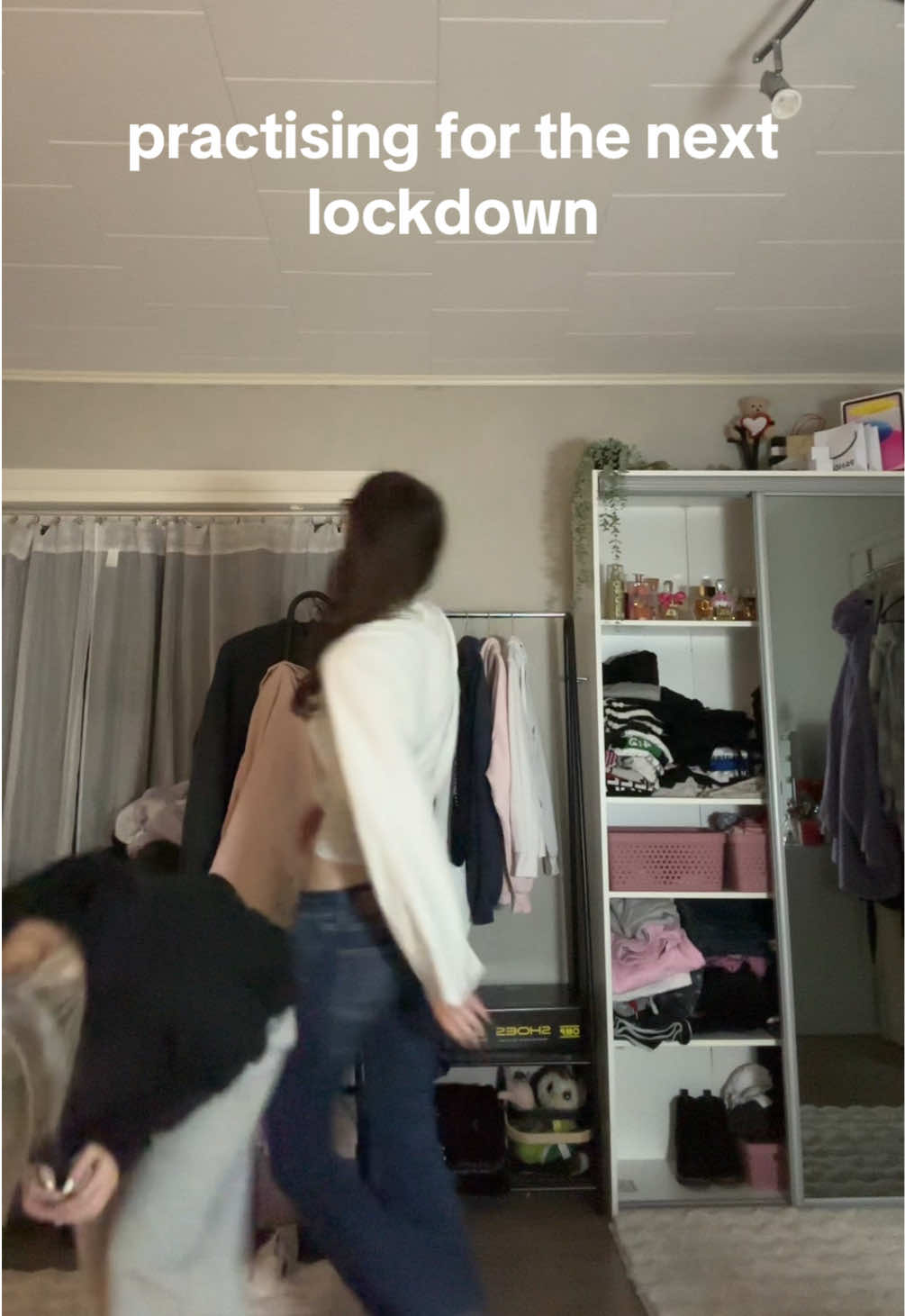 @𝓗𝓪𝔂𝓭𝓮𝓮
