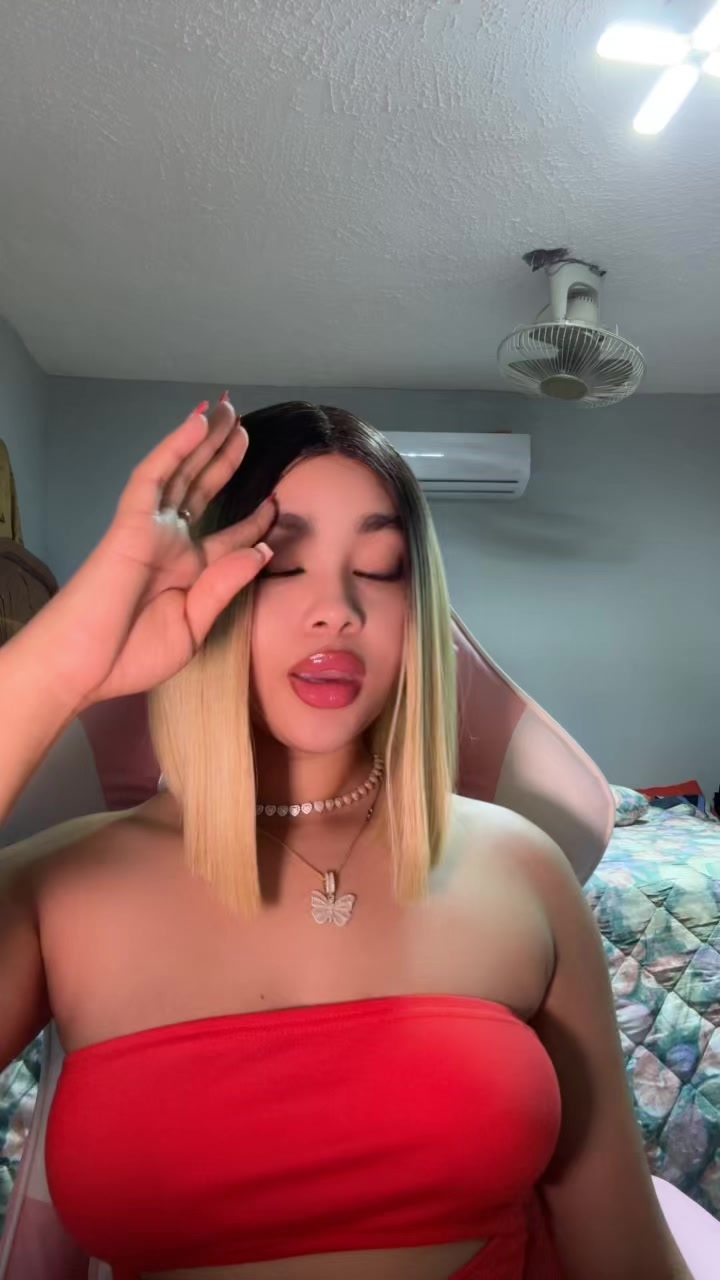 @Berr_lys 🦥🤍🎒